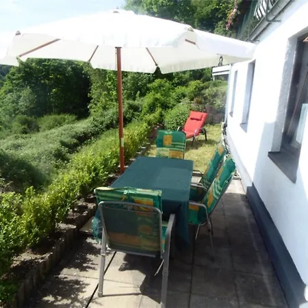 Ferienwohnung Silvia Schafer * Waldbreitbach